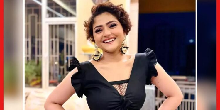 Aindrila Sharma: ঐন্দ্রিলার চিন্তায় ঘুম উড়েছে অনুরাগীদের, কেমন আছেন অভিনেত্রী?