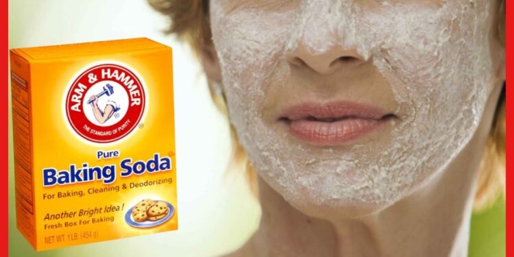 Baking soda for skin: মুখের কালো জেদি দাগ দূর করবে বেকিং সোডা! কীভাবে ব্যবহার করবেন?
