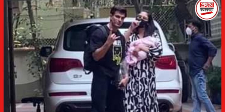 Bipasha-Karan: দেবীকে নিয়ে বাড়ি ফিরলেন বিপাশা, ভাইরাল ছবি