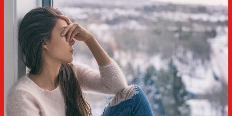Winter Depression: শীতের সন্ধ্যায় ঘিরে ধরছে মন খারাপ, কী কারনে হচ্ছে এমনটা ?