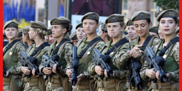 Female soldiers in Israeli army: সুন্দরী লাস্যময়ী অথচ উগ্র, ইসরায়েলের নারী সেনাদের কর্মকাণ্ডে অবাক হবেন