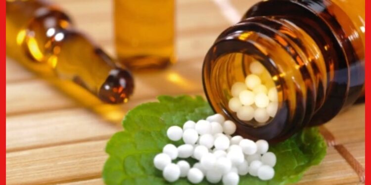 Homeopathy: মেয়াদ বাড়ছে, প্রথম বর্ষ থেকেই রোগী দেখবেন হোমিওপ্যাথি পড়ুয়ারা