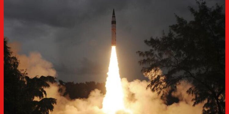 Agni-3: নর্দান কম্যান্ডের প্রধানের চাঞ্চল্যকর দাবির পরই ‘অগ্নি-৩’ উত্ক্ষেপন, টার্গেট কী ভারতের?