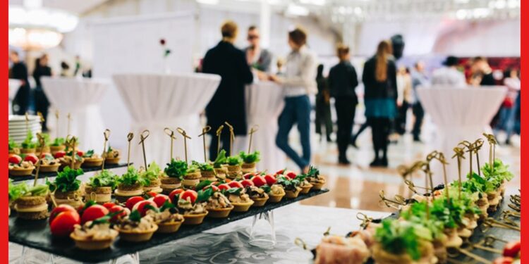 Catering business : প্রচুর লাভ, অল্প পুঁজিতে শুরু করুন ক্যাটারিং ব্যবসা