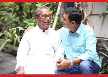 Chanchal Chowdhury: বাবাকে হারালেন চঞ্চল চৌধুরী, শেষকৃত্য সম্পন্ন হবে অভিনেতার গ্রামের বাড়িতে