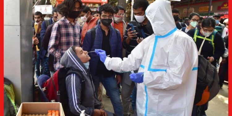 Corona Virus in India: করোনার নয়া উপরূপে উদ্বিগ্ন কেন্দ্র, ভারতে ফিরল মাস্ক কালচার