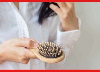 Hair fall in winter: শীতকালে দলা দলা চুল উঠছে? কী করবেন জানুন
