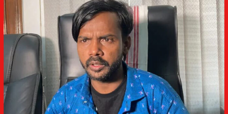 Hero Alom: হিরো আলমকে দেখে মনোনয়ন ফর্ম বিতরণ বন্ধ! স্বতন্ত্র প্রার্থী হিসেবে লড়বে বগুড়ার ছেলে