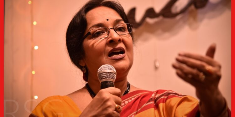 Mamata Shankar: ‘মিঠুনের সঙ্গে বিয়ে না হয়ে ভালই হয়েছে’, কী পরিপ্রেক্ষিতে এমন বললেন মমতা শঙ্কর?