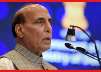 Rajnath Singh: জরুরি বৈঠকে রাজনাথ, ভারত-চিন সংঘর্ষে সংসদে বিবৃতি পেশ প্রতিরক্ষামন্ত্রীর