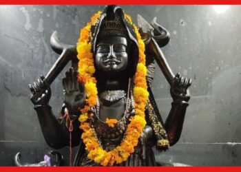 Shani puja: কপাল ফিরতে বাধ্য, নতুন বছরের আগে শনিবার সন্ধ্যায় করুন এই প্রতিকার