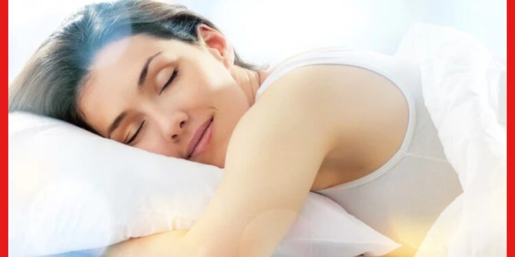 Beauty Sleep: কয়েক ঘন্টার ঘুম ধরে রাখবে আপনার রূপ, কোনভাবেই মিস করবেন না ‘বিউটি স্লিপ’