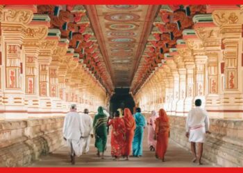 About Temple: মন্দির পরিক্রমণে মেলে অশ্বমেধ যজ্ঞের সমান পুণ্য! কীভাবে প্রদক্ষিণ করতে হয় জানুন
