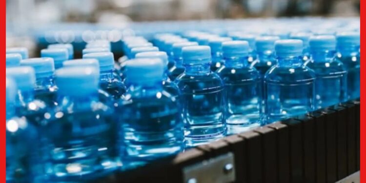 Drinking Water Business: চাহিদা শেষ হবে না কখনই, সামান্য বিনিয়োগে শুরু করুন পরিশোধিত জলের ব্যবসা