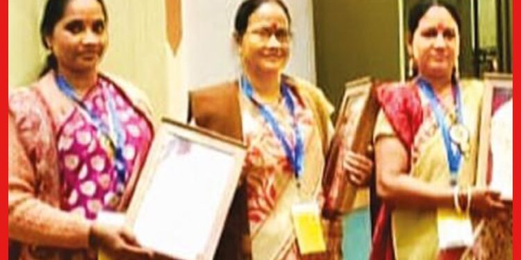 National Award: জাতীয় পুরস্কারে ভূষিত সবংয়ের তিন কন্যা, গর্বিত মাদুর শিল্পীরা