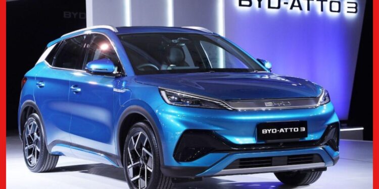 ১ মাসে দেড় হাজার বুকিং ছাড়ালো BYD Atto 3 ইলেকট্রিক গাড়ির, এক চার্জে রেঞ্জ 521 কিমি
