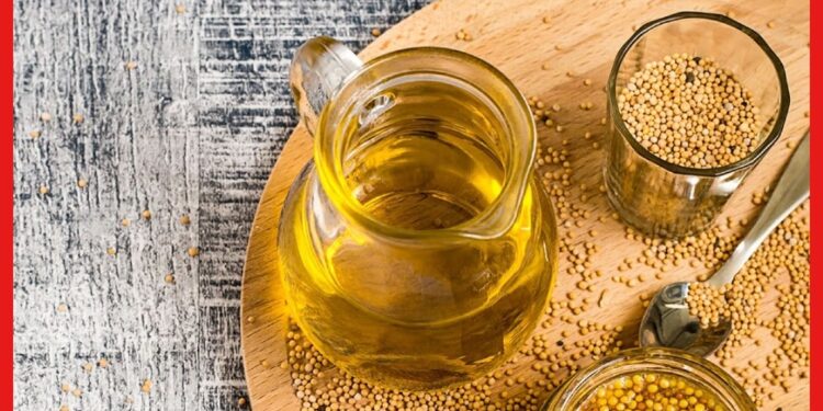 Benefits of Mustard Oil: শীতে উজ্জ্বল মোলায়েম ত্বক চান? সামান্য সরিষার তেলেই হবে ম্যাজিক