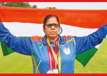Kalna News: ৬৪ বছরে স্বর্ণপদক পেলেন কালনার প্রাক্তন শিক্ষিকা, গর্বিত গোটা দেশ