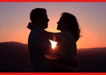 Relationship Tips: মহিলারা কেমন পুরুষদের প্রেমে পড়েন? এই ৫ উপায়ে জয় করুন মন