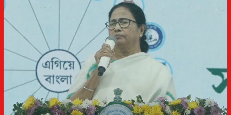 Mamata Banerjee: বাস দুর্ঘটনায় নিহতদের পরিবারকে চাকরি, গাজলের সভা থেকে আর কী বললেন মমতা ?