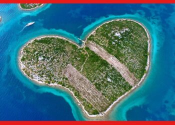 The island of love: তারকাদের ছুটি কাটানোর জায়গা! “ভালোবাসার দ্বীপে” বাড়ি বানাবেন নাকি?