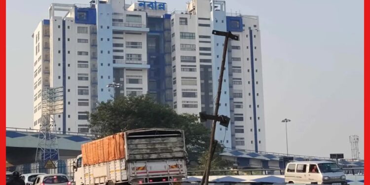 Award for Govt Employees: সপ্তাহের সেরা সরকারি কর্মীদের স্বীকৃতি, পুরস্কার দেবে নবান্ন