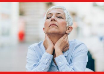 Menopause: ঋতুবন্ধ পরবর্তী শারীরিক ও মানসিক জটিলতা এড়াতে চান ? সচেতন হোন এই বিষয়ে