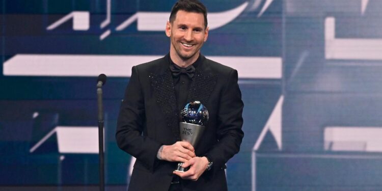 The Best FIFA Football Awards 2022: সেরা পুরুষ খেলোয়াড় ২০২২ পুরস্কার জিতলেন লিওনেল মেসি, সেরা গোলরক্ষক মার্টিনেজ