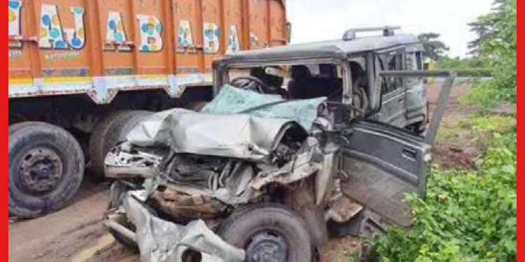 Road Accident : ভিন রাজ্যে কাজ করতে গিয়ে ভয়ঙ্কর দুর্ঘটনা, একসঙ্গে মৃত্যু সাত শ্রমিকের