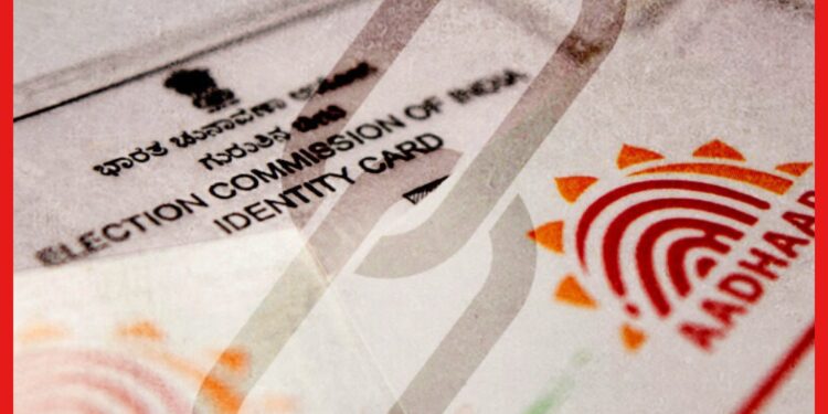Voter-Aadhaar: বাড়ল ভোটার-আধার সংযুক্তিকরণের সময়সীমা, কীভাবে করবেন দেখুন