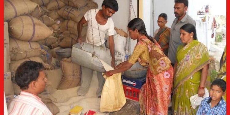 Ration: আধার কার্ড ছাড়াই মিলবে রেশন! নতুন নিয়মে কোন সুবিধা পাবেন?