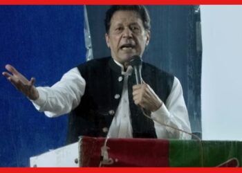 Pakistan: রাশিয়ার থেকে সস্তায় অপরিশোধিত তেল কেনার ক্ষেত্রে ফের ভারতের প্রশংসা ইমরান খানের