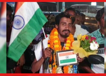 Ladakh: সবুজ বাঁচানোর বার্তা, লাদাখ পর্যন্ত ২৪০১ কিমি হেঁটে গেলেন বাংলার যুবক!