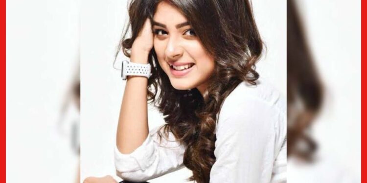 Adrija Roy: বলিউডের অদ্রিজার বিশাল সাফল্য! কীভাবে নিজেকে পাল্টালেন এই অভিনেত্রী?
