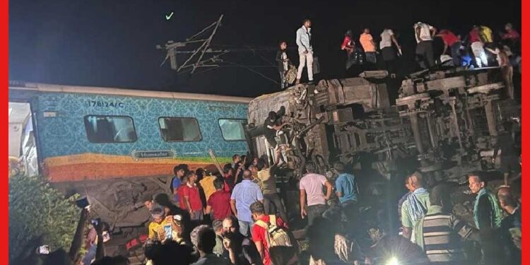 Caramandal express: বালেশ্বরে লাইনচ্যুত করমণ্ডল এক্সপ্রেস, বাতিল একাধিক ট্রেন