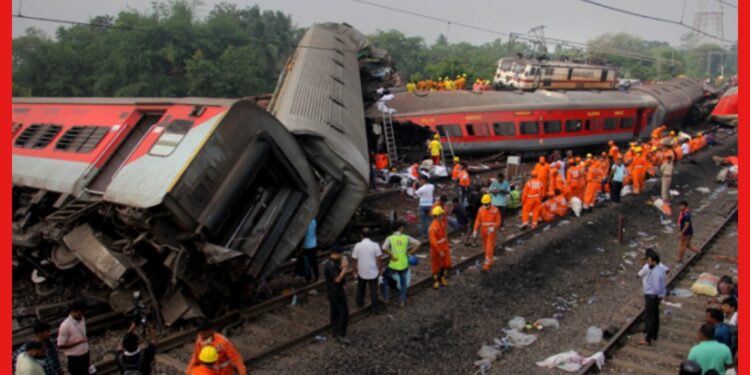 Train: কেন ভারতেই বারবার ডিরেল হয় ট্রেন? খামতি কোথায় জানুন