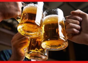 Benefits Of Beer: পাবেন হাতে নাতে ফল! সিল্কি চুল, উজ্জল ত্বক পেতে কিভাবে ব্যবহার করবেন বিয়ার