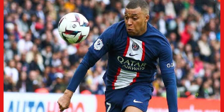 Kylian Mbappe: পিএসজি ছাড়ার পথে তারকা ফুটবলার! কে তিনি ?
