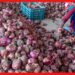 Onion price in Bangladesh: ভারতের পেঁয়াজেই হাওয়া বদল বাংলাদেশের! কোন ম্যাজিকে হুড়মুড়িয়ে কমছে পেঁয়াজের দাম?