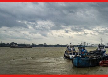 Weather Update: বঙ্গোপসাগরে তোলপাড়, বাংলায় আবহাওয়ার বড় বদল। খেল দেখাবে সক্রিয় বর্ষা?