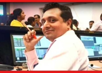 Success Of Chandrayan-3: চাঁদ ছুঁয়েই কাঁদলেন বাংলার এই ছেলে, আবেগে ভাসলো গোটা দেশ