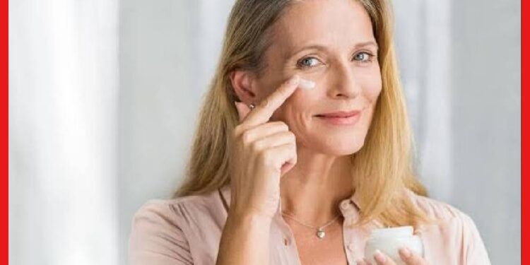 Anti Aging Cream: বাজার চলতি নয় ভরসা রাখুন বাড়িতে বানানো অ্যান্টি এজিং ক্রিমে, রইল উপায়