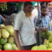 ডাব ১৫০ টাকা! বিক্রি হচ্ছে ফুটপাতেই, করুণ দৃশ্য প্রতিবেশী দেশে