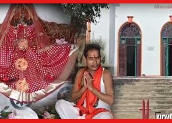 পুরুলিয়ার এই প্রাচীন দুর্গা ভীষণ জাগ্রত , ভারতের সব পুজোর থেকে আলাদা নিয়ম