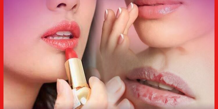 Lipstick: লিপস্টিক লাগালেই ঠোঁট ফেটে যায়? ফলো করুণ এই টিপস!