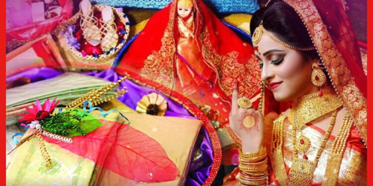 Wedding Cosmetic Tray: সামনেই বিয়ে? কনের তত্ত্বে সাজিয়ে দিন এইসব প্রসাধনী