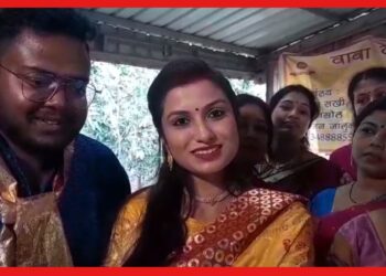 ছেলের বিয়েতে ধূমধাম করে খাওয়ালেন নিরন্ন মানুষকে, বেজায় খুশি ফুটপাতবাসী