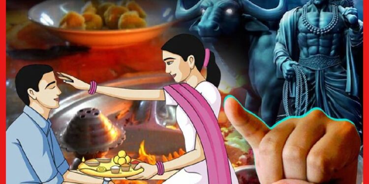 যমরাজের সামনে দিন ভাইফোঁটা! হাতের কড়ে আঙুল দিয়েই কেন ফোঁটা হয় ?