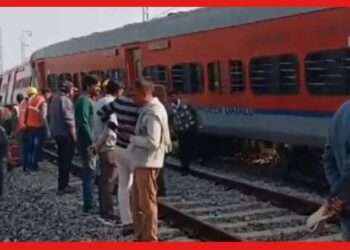 Ajmer-Sealdah Express Derailed: বড়দিনের দুপুরে লাইনচ্যুত হল আজমের-শিয়ালদা এক্সপ্রেস, কী ভাবে ঘটল ?