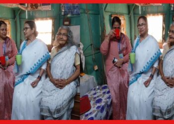 Mamata Banerjee: জনসংযোগে মমতা, বানারহাটে বৃদ্ধার বাড়িতে ঢুকে চা খেলেন মুখ্যমন্ত্রী
